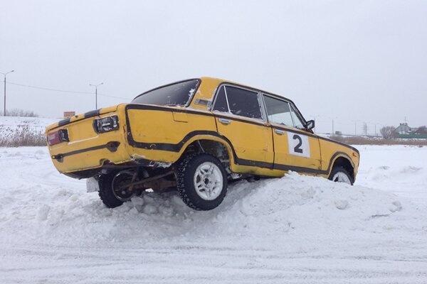 Прокат спортивных автомобилей